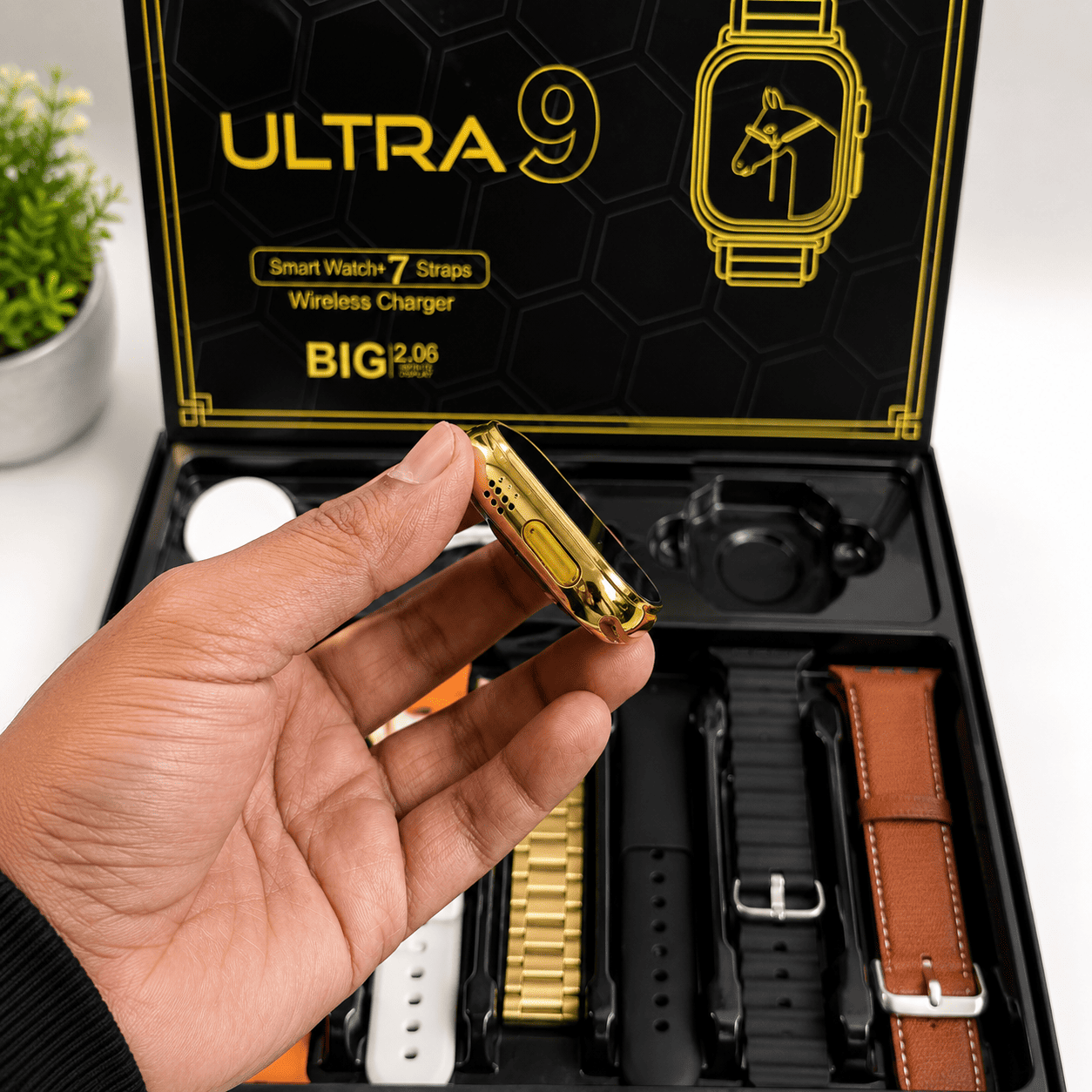 Dt 900 Ultra9 Golden Colour Smart Watch - Image 4